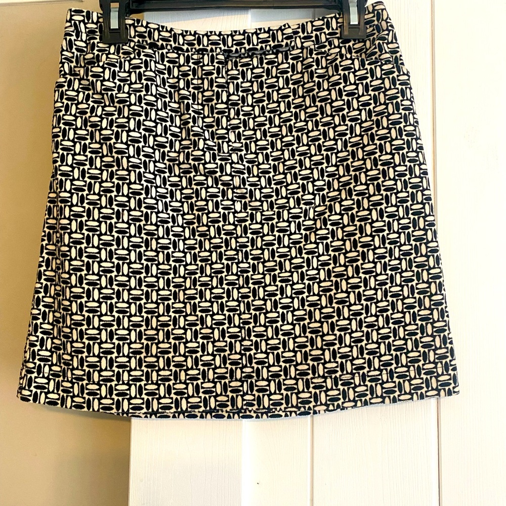 2/$20 Loft petite mini skirt size 2